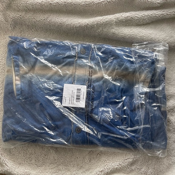 Free People NWT Ruby deep sea combo blue ombre striped oversized shacket jacket - Picture 4 of 5